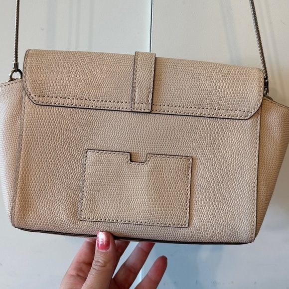 Kate spade Neutral Beige Crossbody Shoulder Bag EUC - Picture 5 of 7